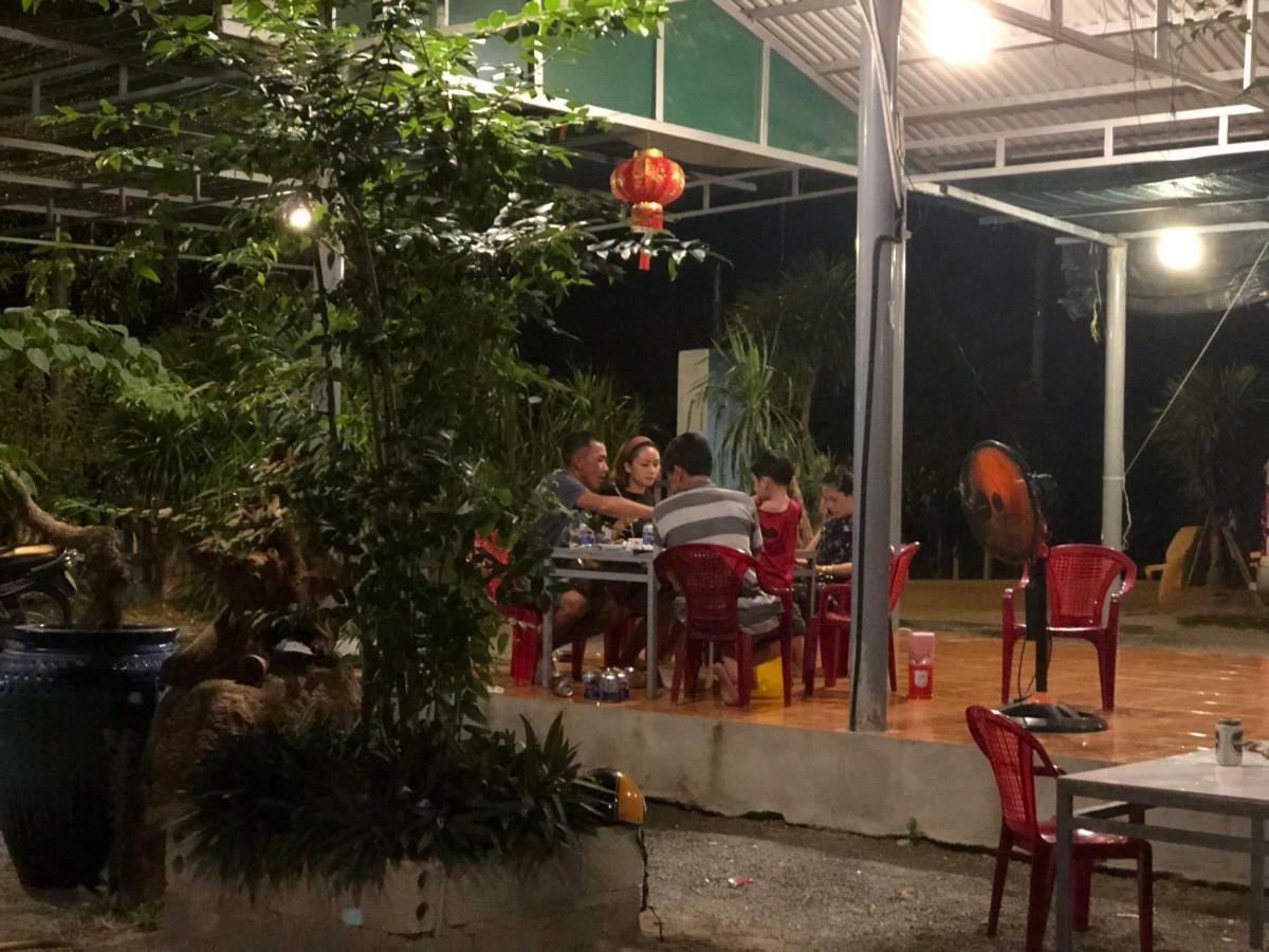 Thanh Nhi Homestay Cam Ranh Exterior photo