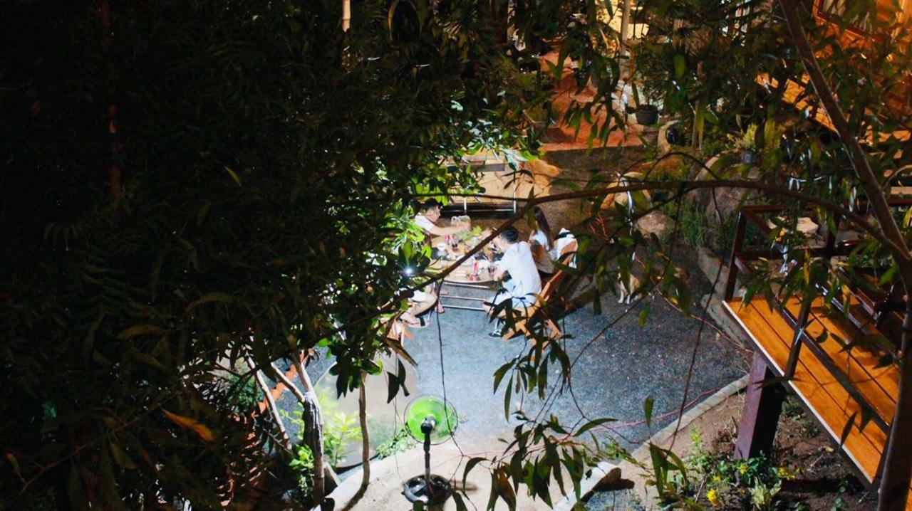 Thanh Nhi Homestay Cam Ranh Exterior photo